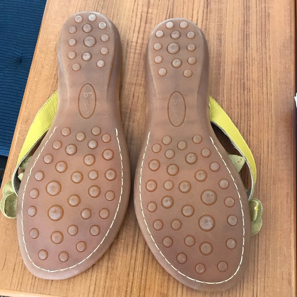 Born sandals Yellow size 12 - Picture 2 of 3
